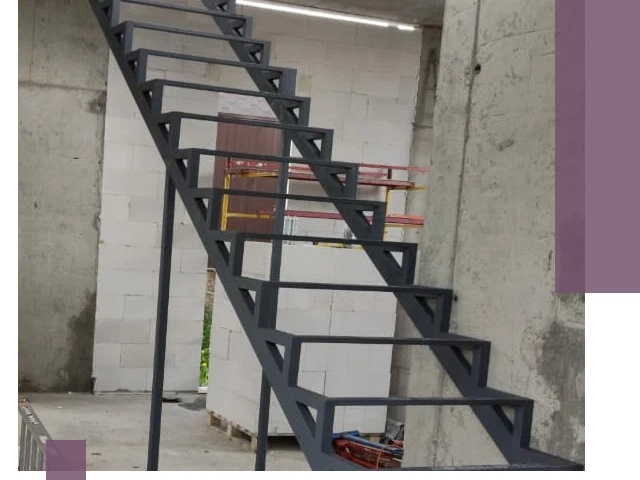 Демонтаж металлических лестниц в Боровичах быстро и безопасно