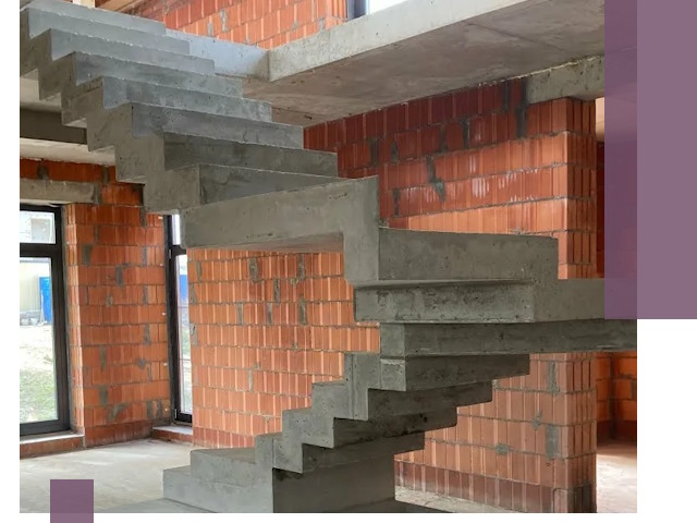 Изготовление бетонных лестниц под ключ в Боровичах