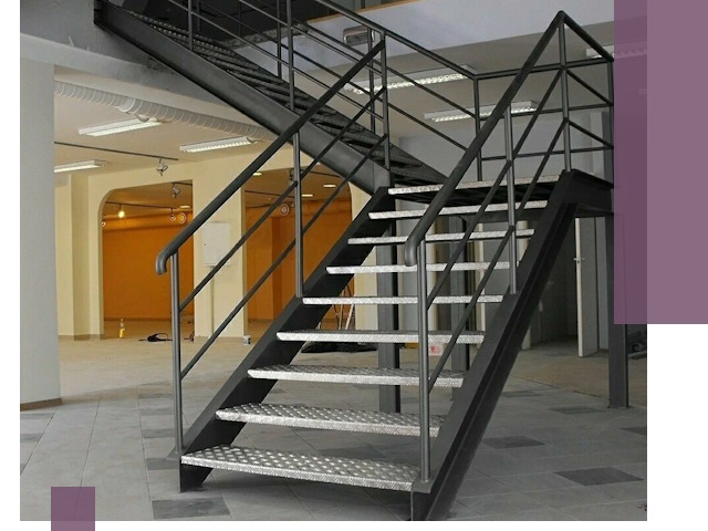 Лестницы для офиса в Боровичах: изготовление, монтаж, демонтаж