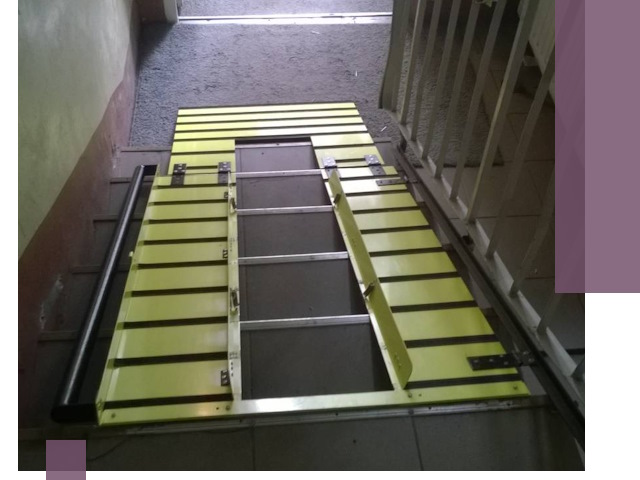 Профессиональный монтаж пандуса в подъезд в Боровичах