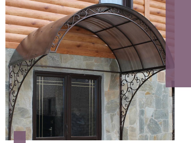 Арочные козырьки под ключ в Боровичах: изготовление и монтаж