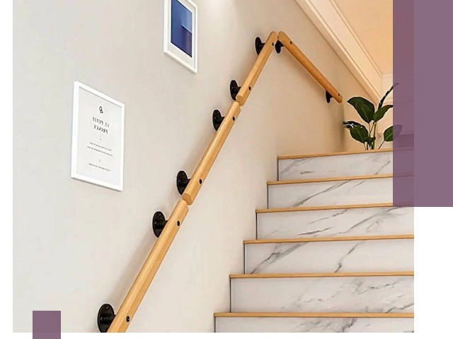 Поручни металлические и деревянные под ключ в Боровичах